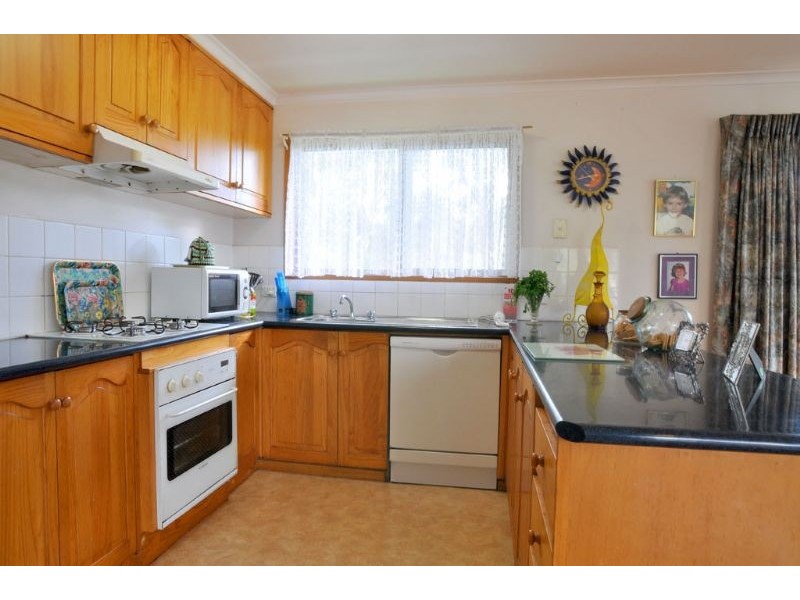 15 Cashin St, Inverloch VIC 3996