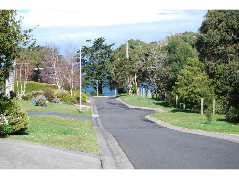 14 Venus Street, Inverloch VIC 3996