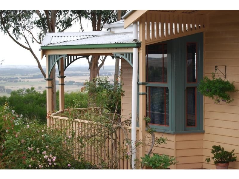 240 Lomagnos Rd, Outtrim VIC 3951
