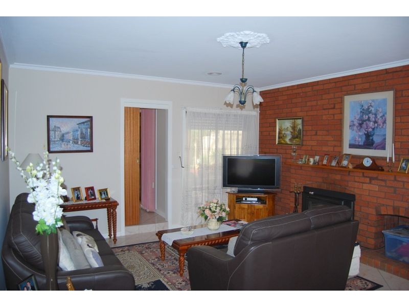 12 Katrina Street, Inverloch VIC 3996