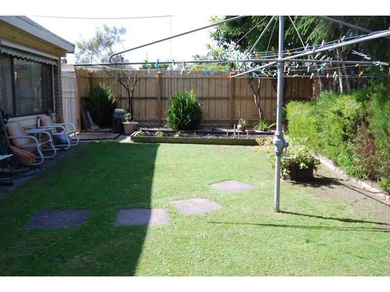 28 SANDYMOUNT AVE, Inverloch VIC 3996