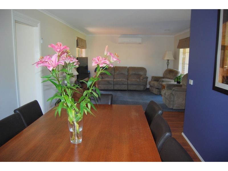 72 TOORAK RD, Inverloch VIC 3996