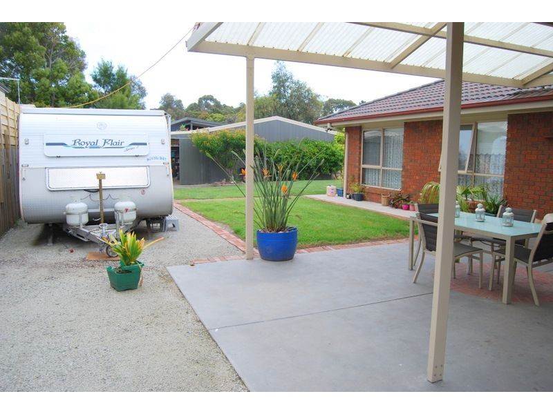 46 Royal Pde, Inverloch VIC 3996