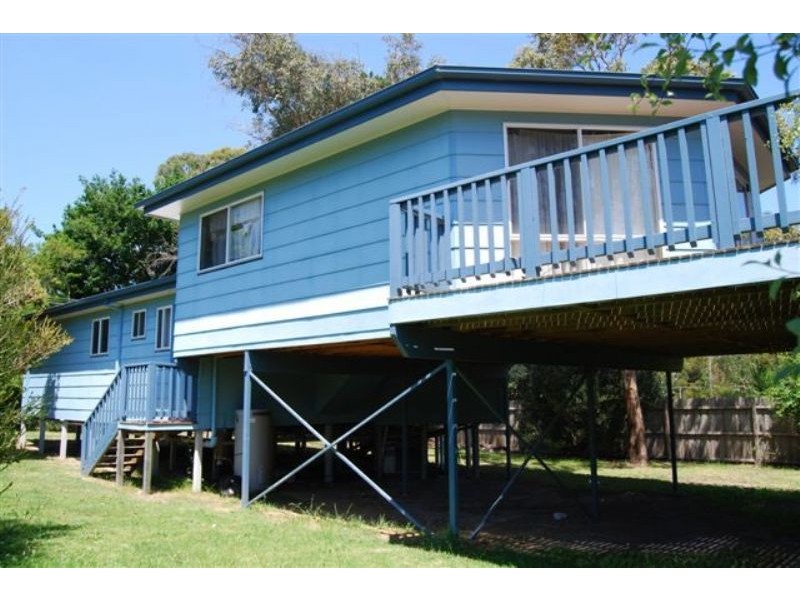 11 FREDA STREET, Inverloch VIC 3996