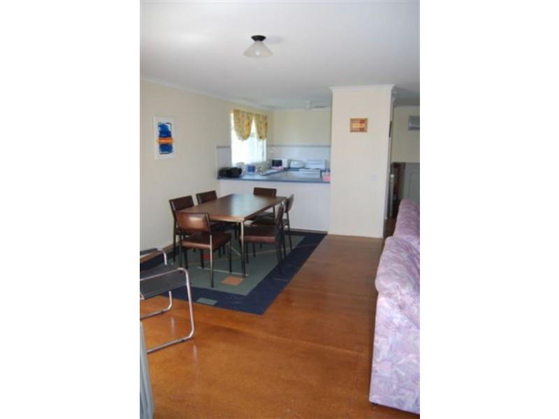 11 FREDA STREET, Inverloch VIC 3996