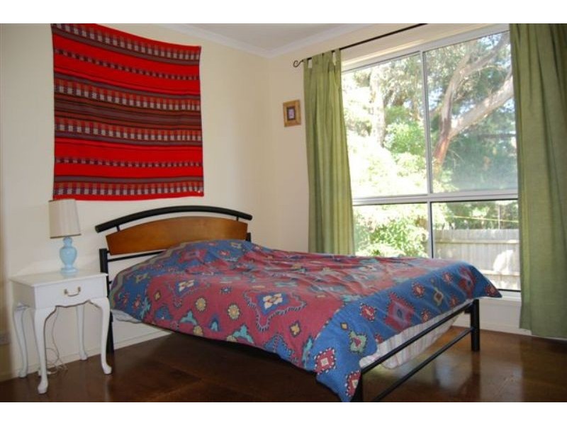 11 FREDA STREET, Inverloch VIC 3996