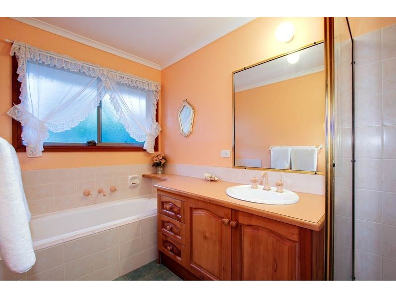 79 Veronica Street, Inverloch VIC 3996