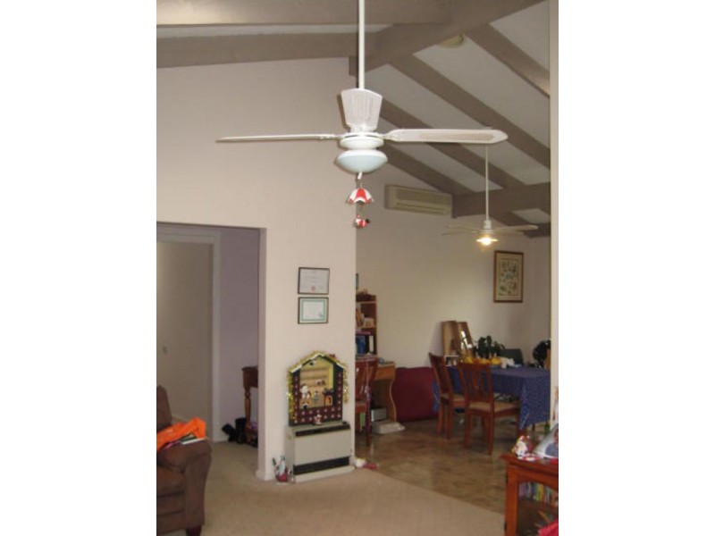 14 Meanderri Drive, Inverloch VIC 3996