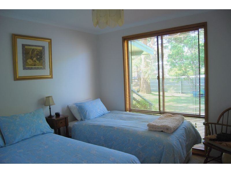 4 Mandy Crt, Inverloch VIC 3996