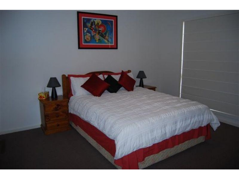 49 Beachcomber Drive, Inverloch VIC 3996