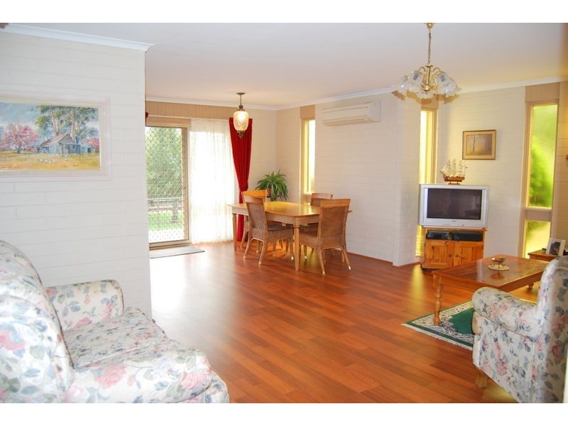 7 VALERIE STREET, Inverloch VIC 3996