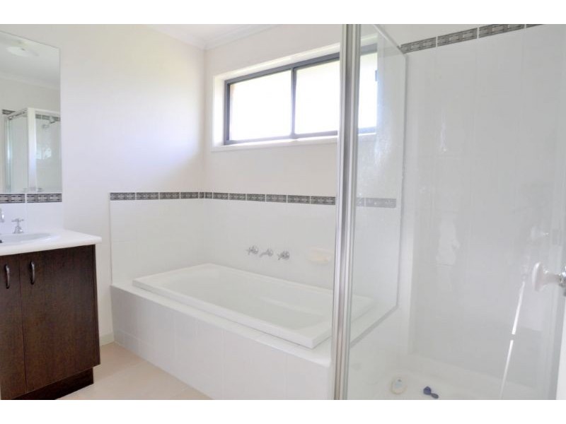 47 Ullathornes Road, Inverloch VIC 3996