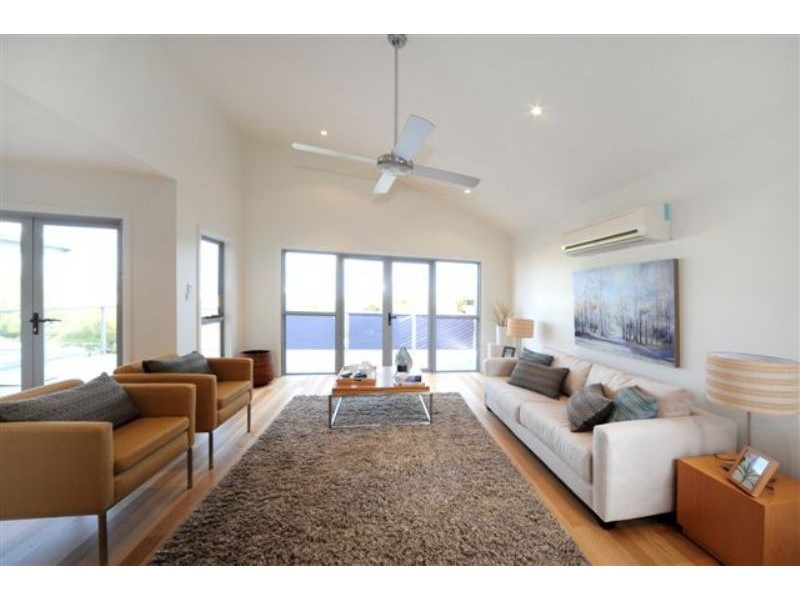 31 High Street, Inverloch VIC 3996