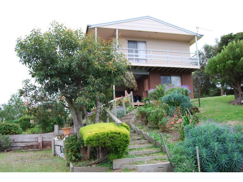 7 Constance Cres Venus Bay, Inverloch VIC 3996
