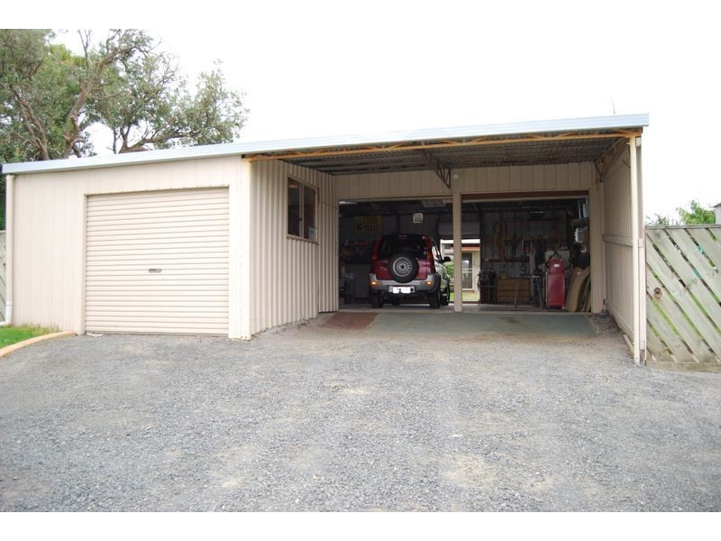 7 Constance Cres Venus Bay, Inverloch VIC 3996