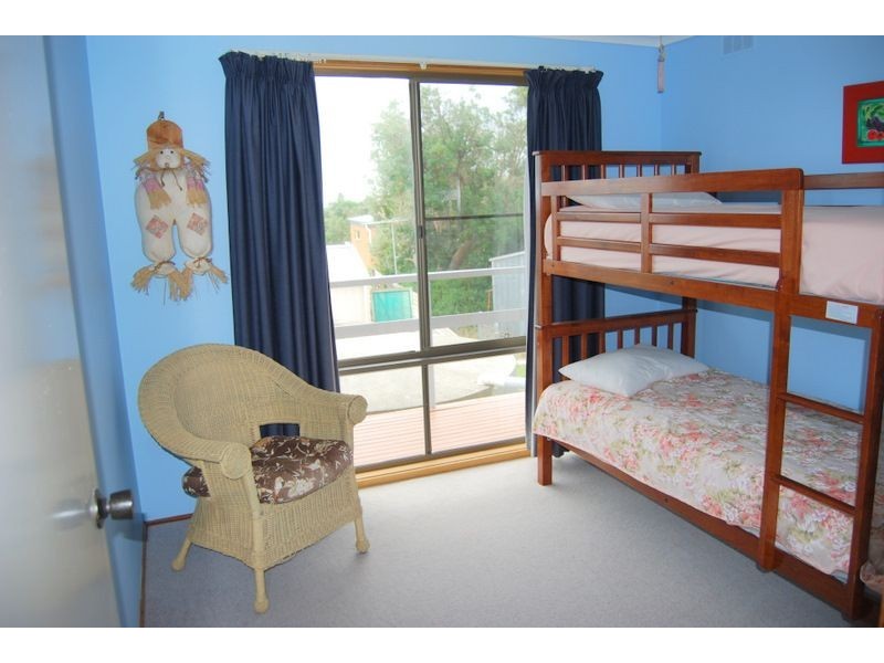 7 Constance Cres Venus Bay, Inverloch VIC 3996