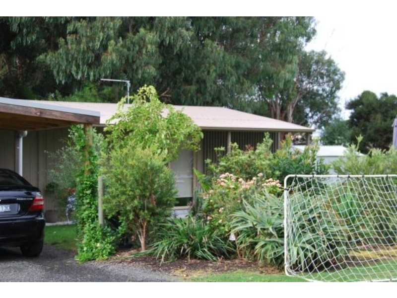 21a Powlett Street, Inverloch VIC 3996