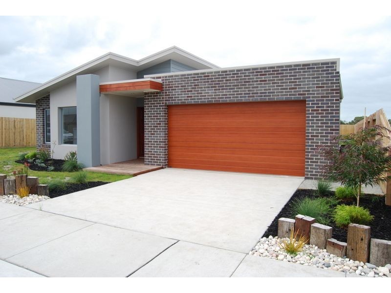 54 Meanderri Drive, Inverloch VIC 3996