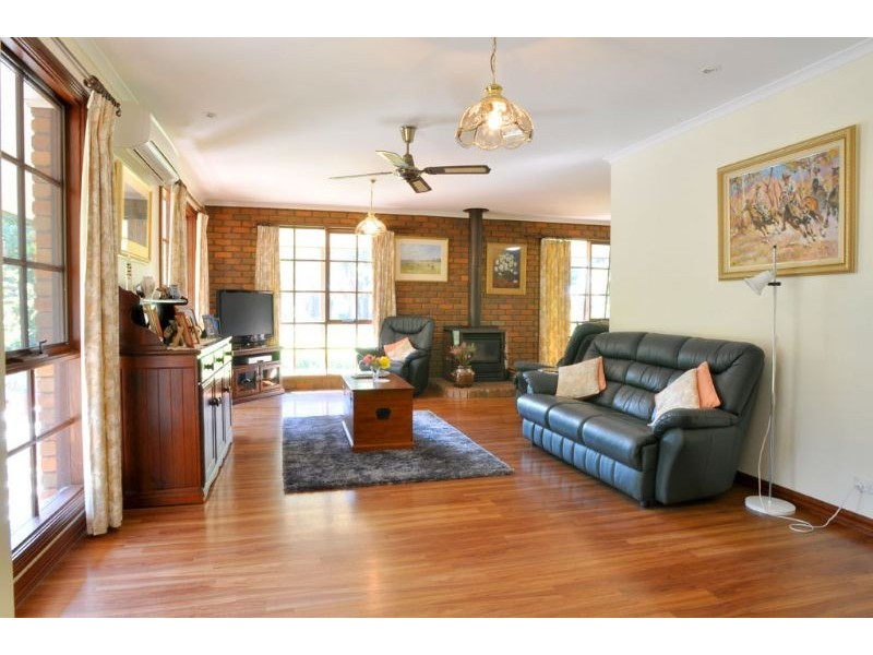 525 Anderson Rd, Inverloch VIC 3996