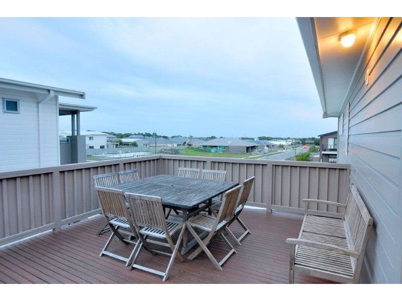 61 Tamara Crescent, Inverloch VIC 3996
