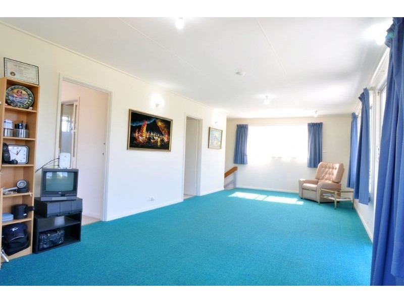 18 Darling Avenue, Inverloch VIC 3996