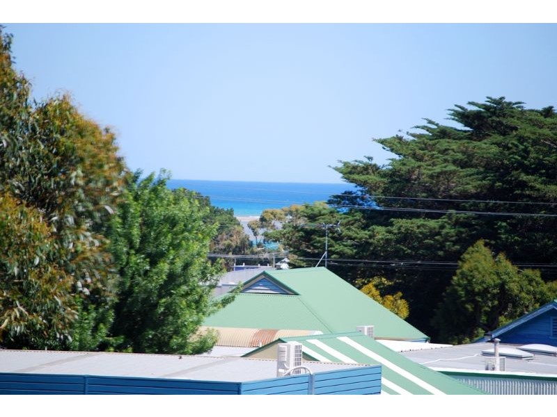 18 Darling Avenue, Inverloch VIC 3996