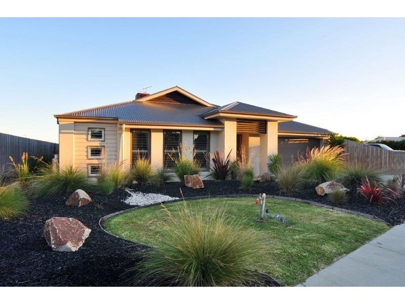 38 Tamara Crescent, Inverloch VIC 3996