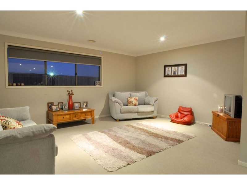 38 Tamara Crescent, Inverloch VIC 3996