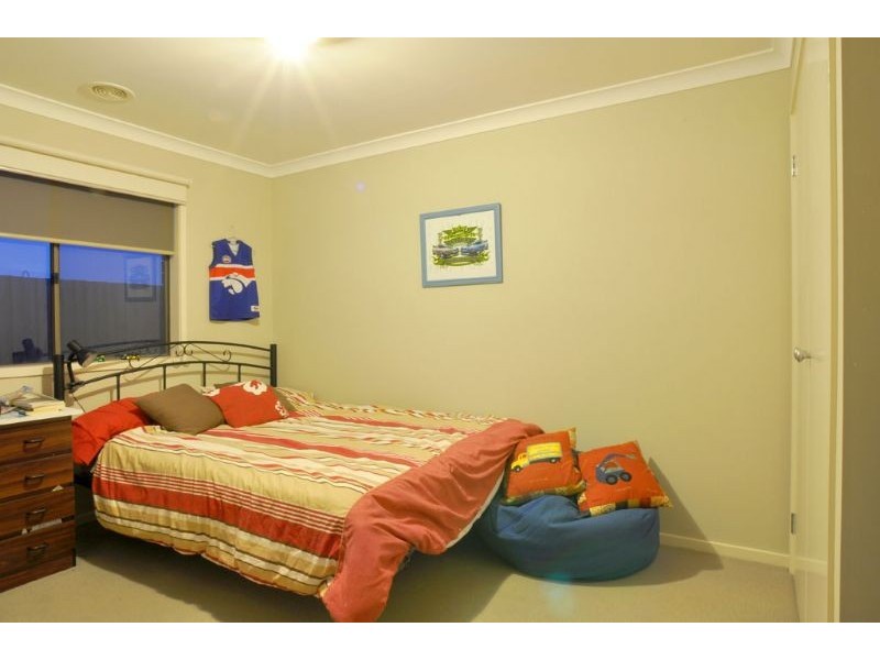 38 Tamara Crescent, Inverloch VIC 3996