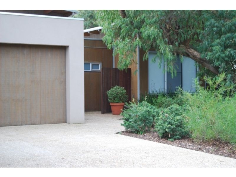 14 Overlook Drive, Inverloch VIC 3996