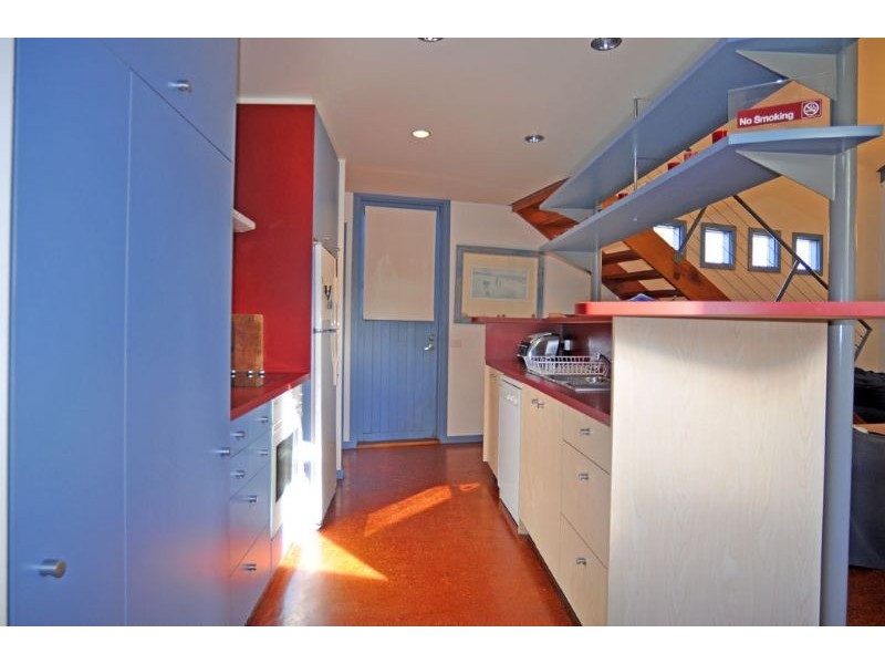 220 Surf Parade, Inverloch VIC 3996