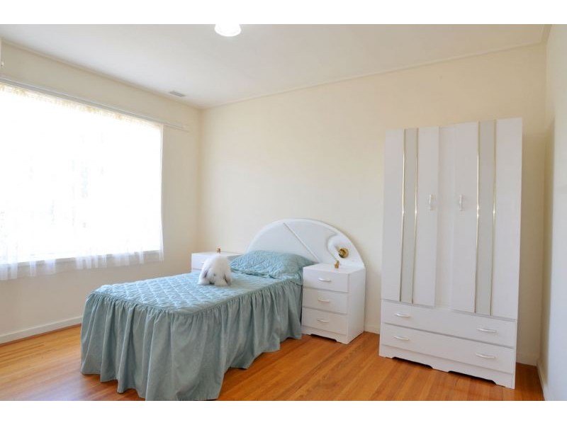 18 Darling Avenue, Inverloch VIC 3996