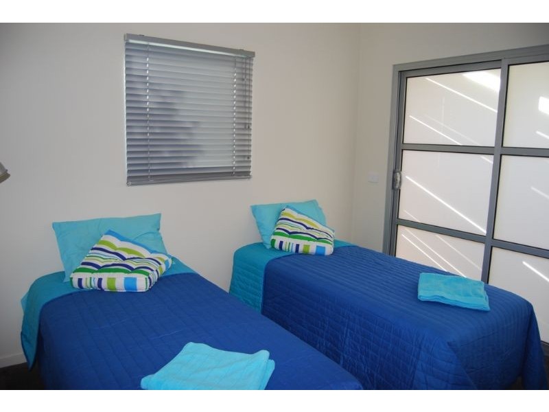 37 The Esplanade, Inverloch VIC 3996