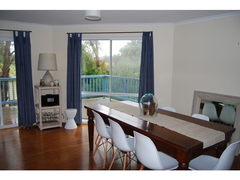 11 Freda Street, Inverloch VIC 3996