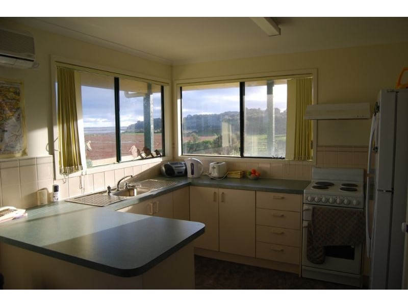 4 Tredwells Road, Inverloch VIC 3996