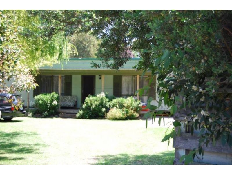 75 The Esplanade, Inverloch VIC 3996