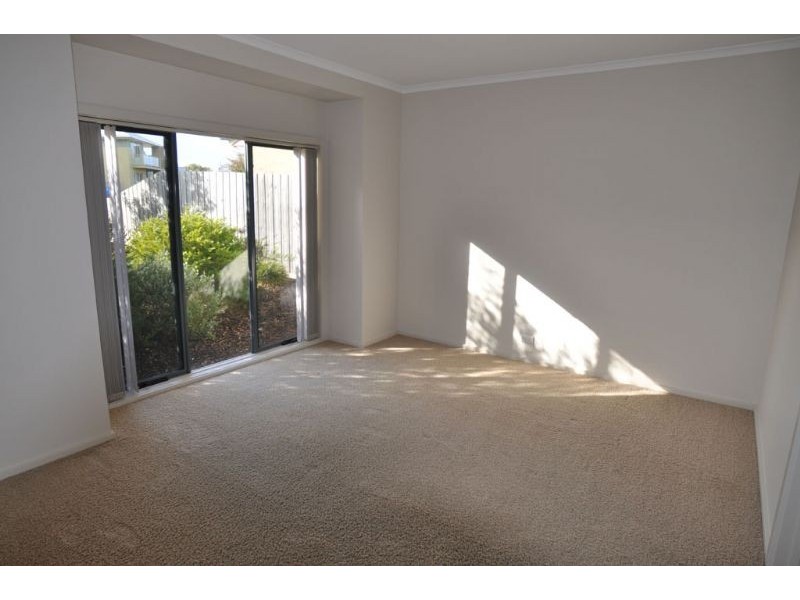 13 Melaleuca Mews, Inverloch VIC 3996