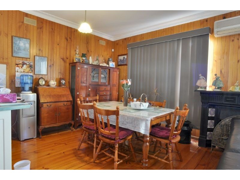 4 Hamilton St, Inverloch VIC 3996