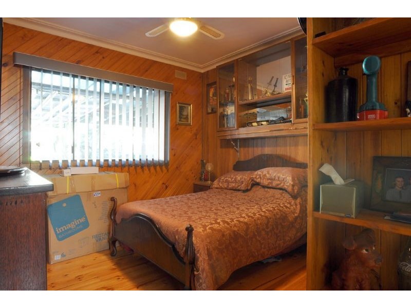 4 Hamilton St, Inverloch VIC 3996