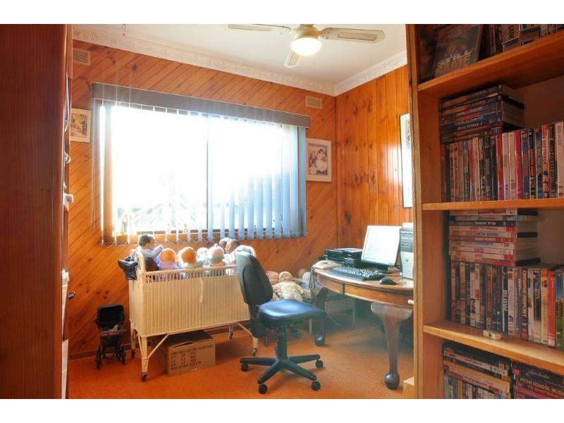 4 Hamilton St, Inverloch VIC 3996