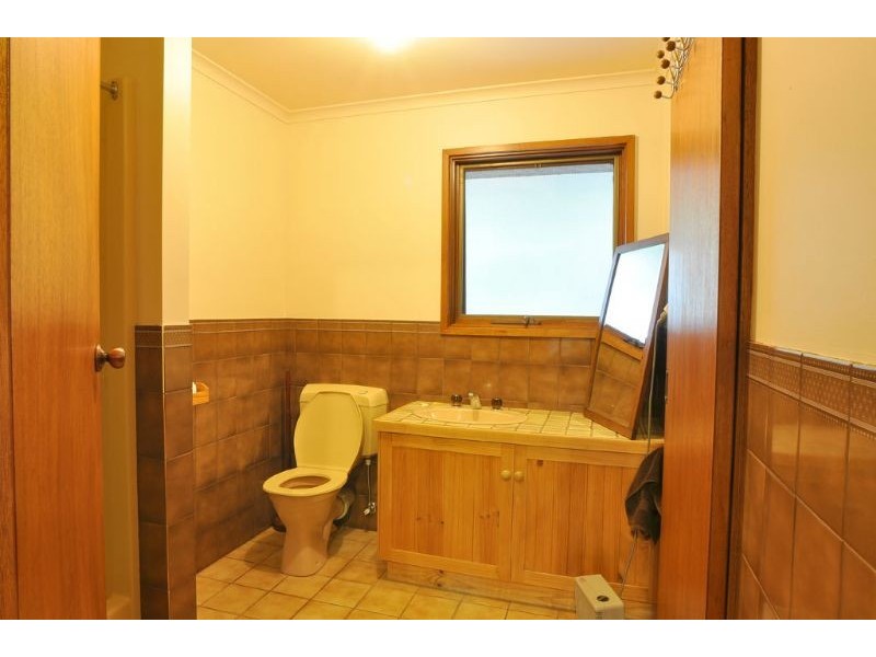 500 Lynnes Road, Wattle Bank, Inverloch VIC 3996