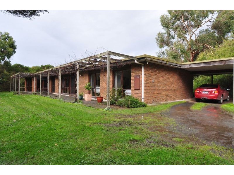 500 Lynnes Road, Wattle Bank, Inverloch VIC 3996