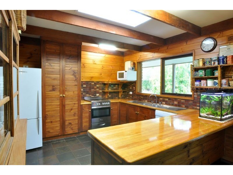 500 Lynnes Road, Wattle Bank VIC 3995