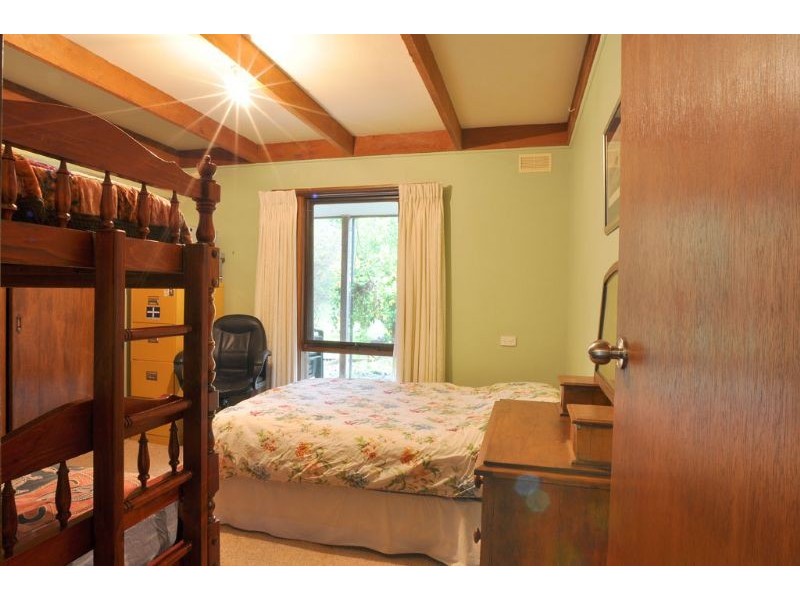 500 Lynnes Road, Wattle Bank VIC 3995