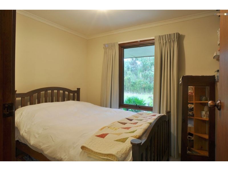 500 Lynnes Road, Wattle Bank VIC 3995