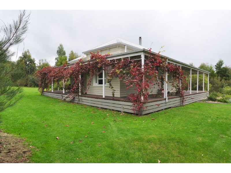 21 Oldens Road, Outtrim VIC 3951