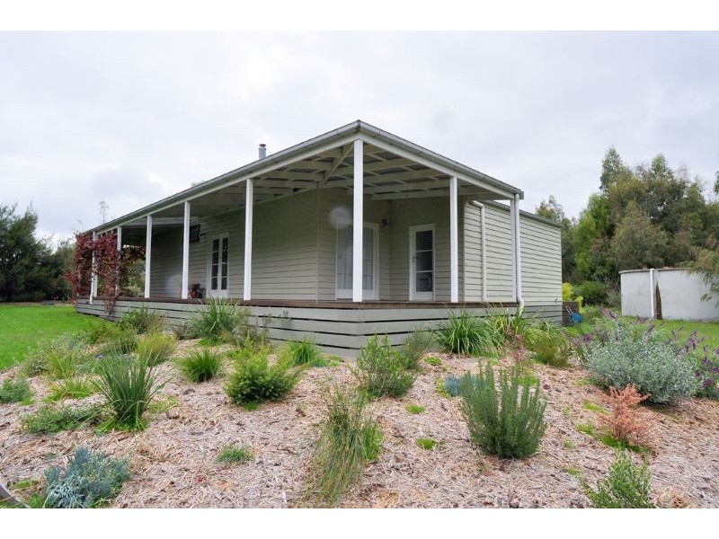 21 Oldens Road, Outtrim VIC 3951