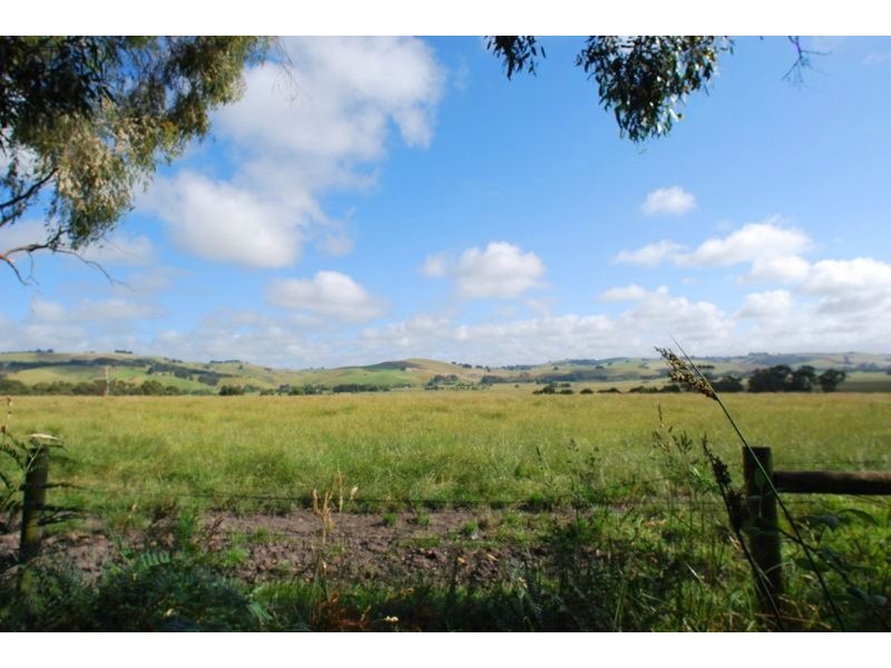 21 Oldens Road, Outtrim VIC 3951