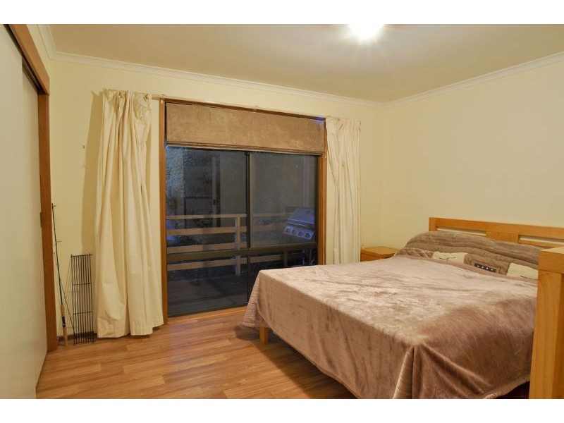 3 Smythe Place, Inverloch VIC 3996