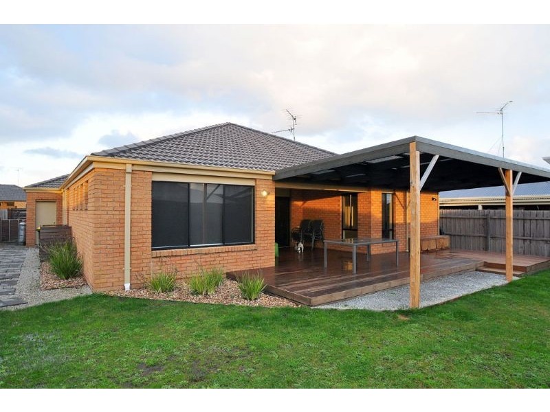 20 Endeavour Place, Inverloch VIC 3996